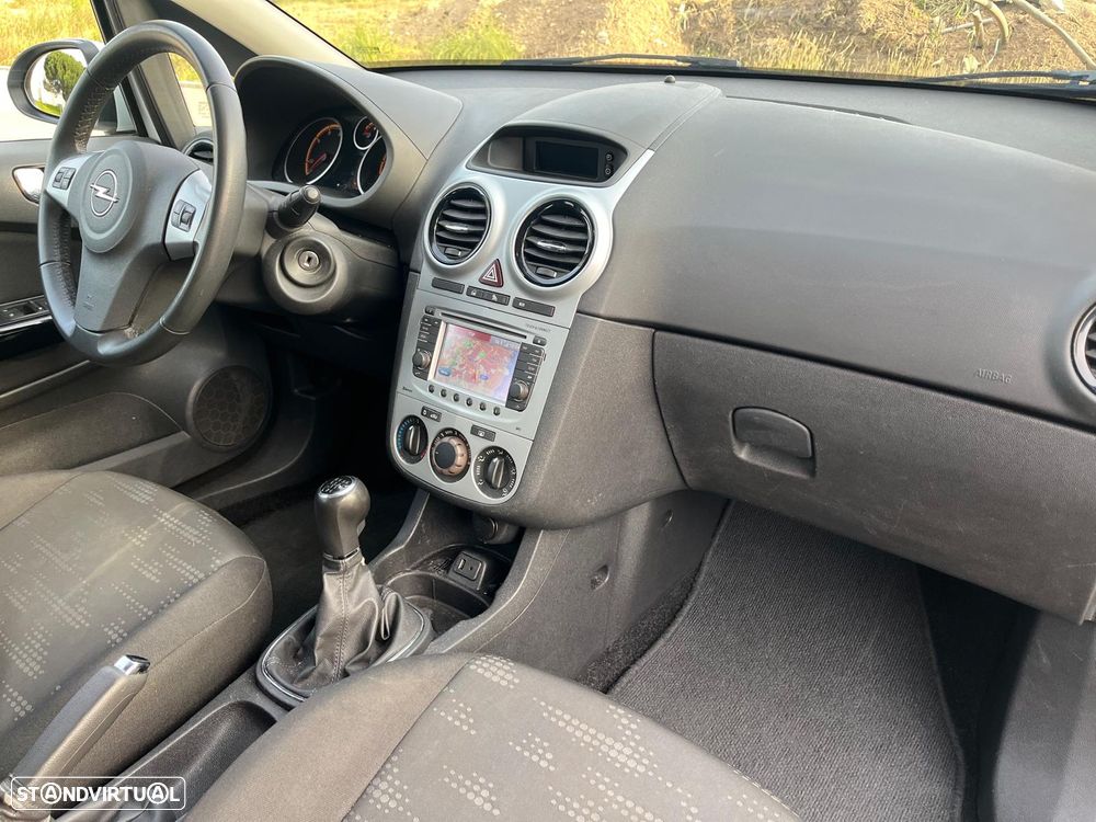Opel Corsa 1.3 CDTI Enjoy EcoFLEX - 6