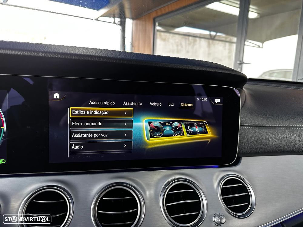 Mercedes-Benz E 300 de AMG Line - 45