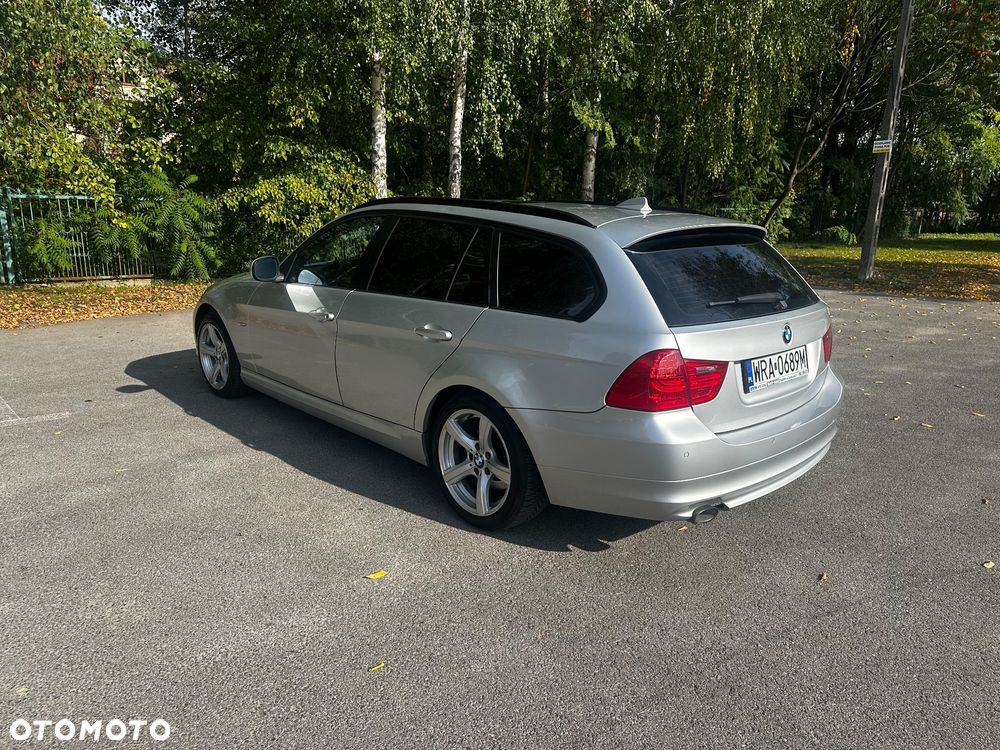 BMW Seria 3 - 24