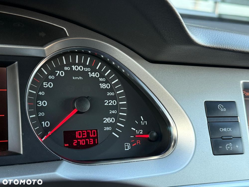 Audi A6 Avant 3.2 FSI tiptronic quattro - 18