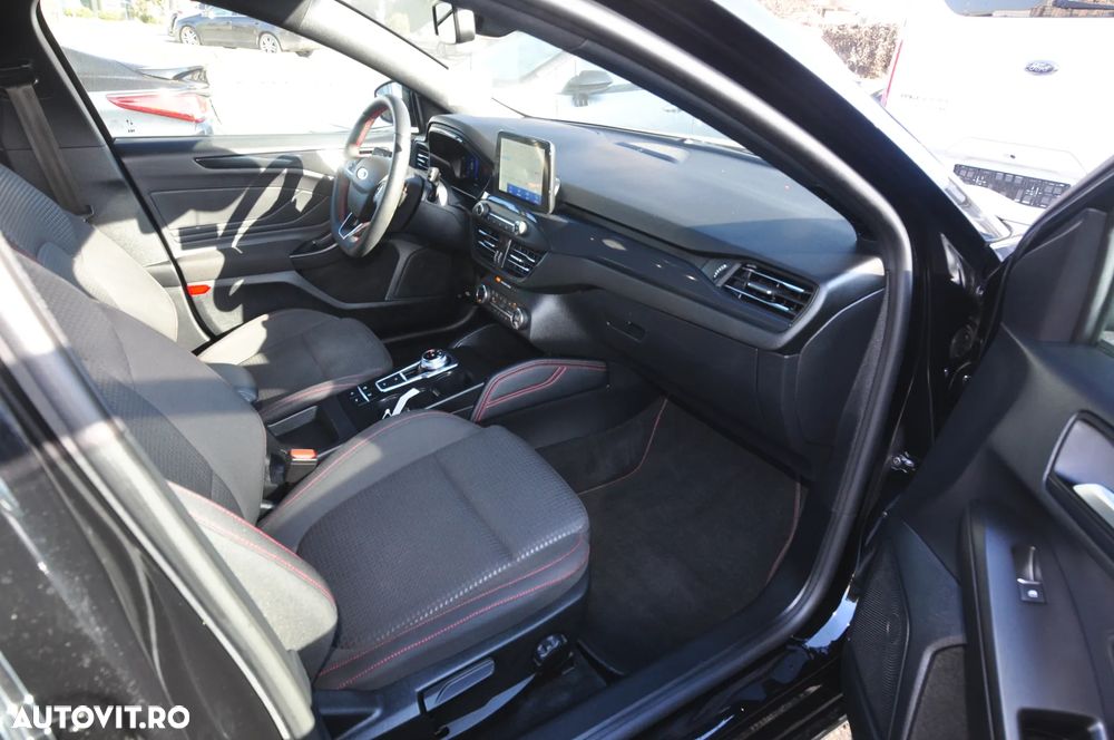 Ford Focus 1.5 EcoBoost ST Line Business - 13