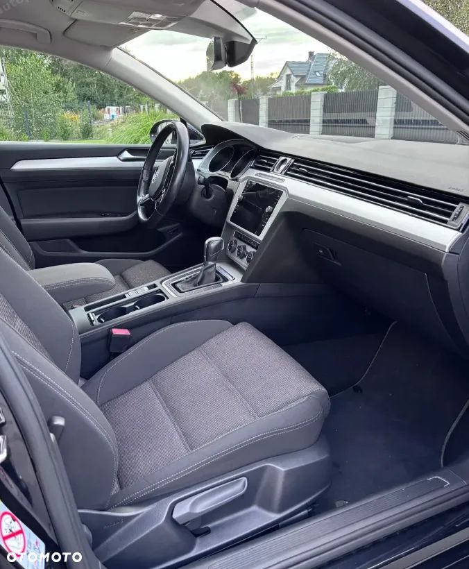 Volkswagen Passat 2.0 TDI EVO Business DSG - 19