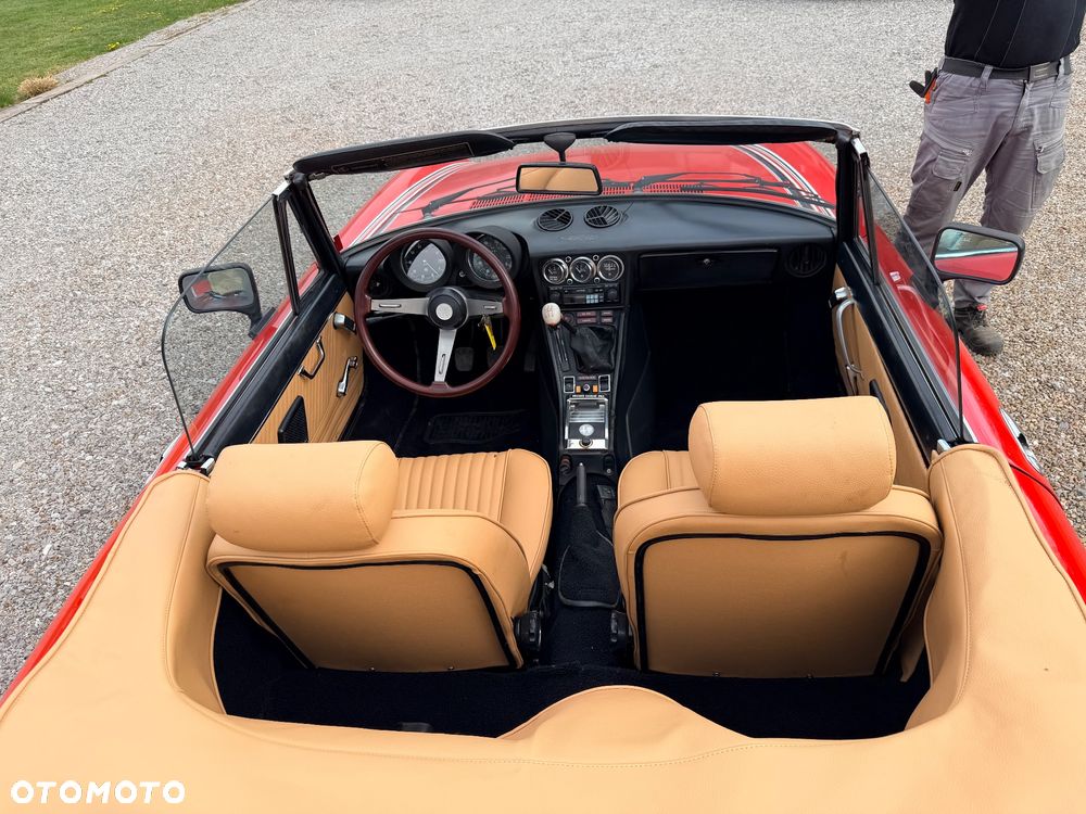 Alfa Romeo Spider 2.0 - 13