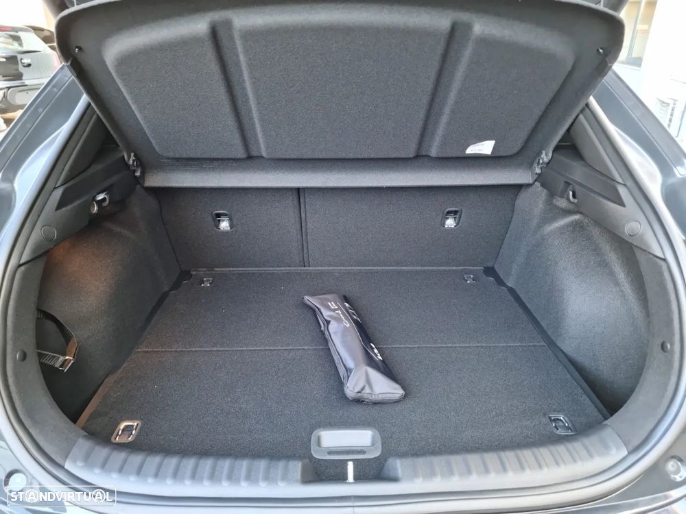 Kia XCeed 1.4 T-GDI Tech - 15