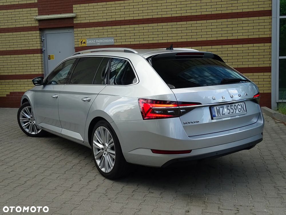 Skoda Superb 2.0 TDI SCR Style DSG - 3