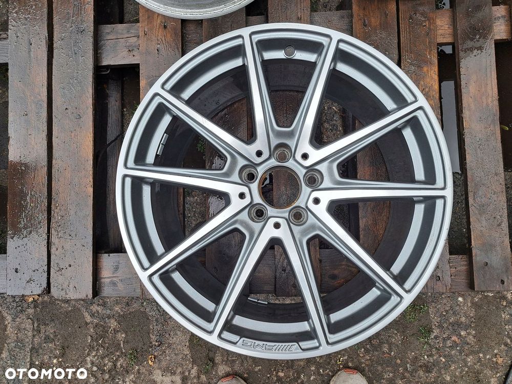 Oryg. Mercedes AMG GT GT-R Gt R 190 A190 A190401100 9j 19 et61 5526