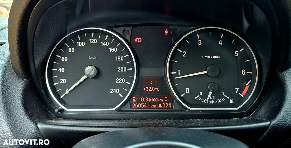 BMW 1 Series 2007 — imagine 6