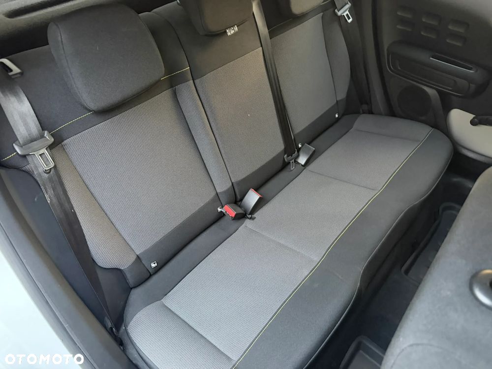 Citroën C3 1.2 PureTech Shine - 23