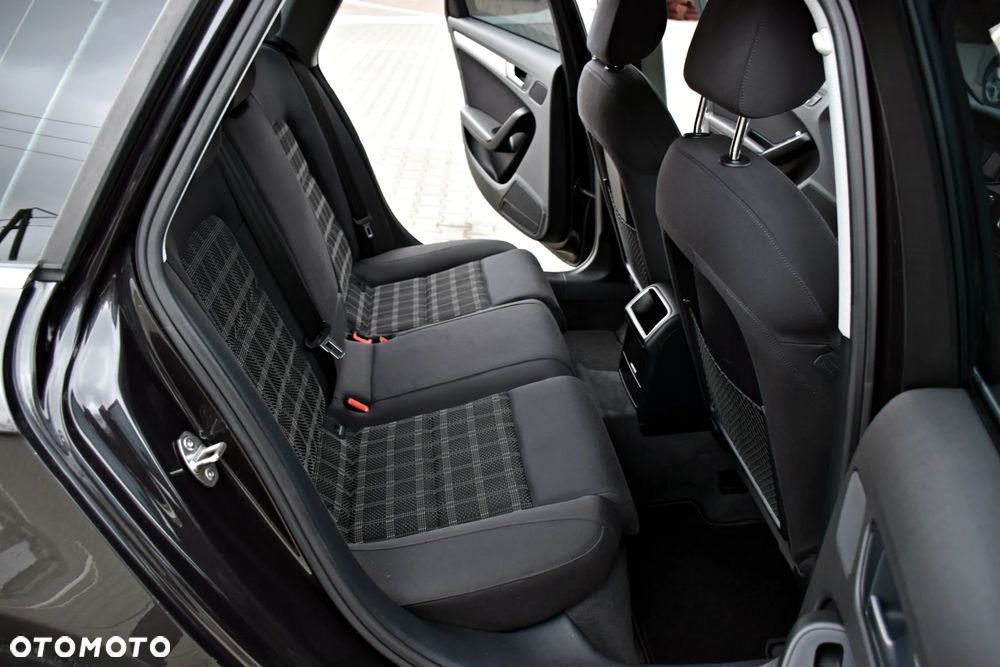 Audi A4 Avant 1.8 TFSI Ambition - 29