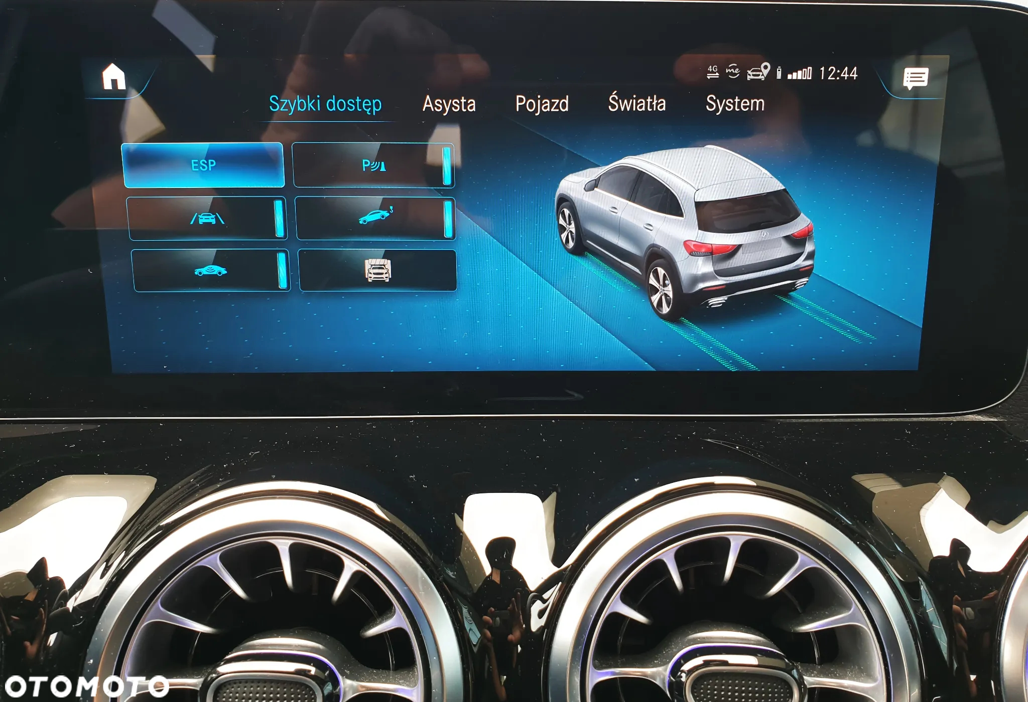 Mercedes-Benz GLA 200 Progressive - 33