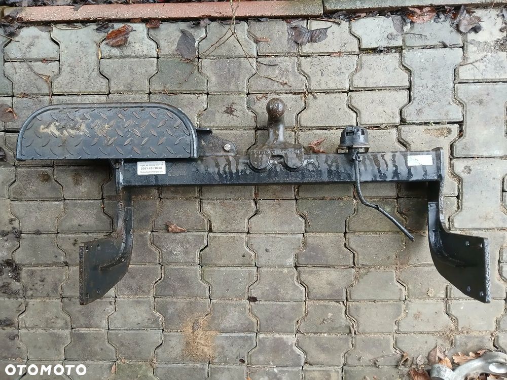 HAK HOLOWNICZY STOPIEŃ MERCEDES SPRINTER W906 VW CRAFTER 06- - 4