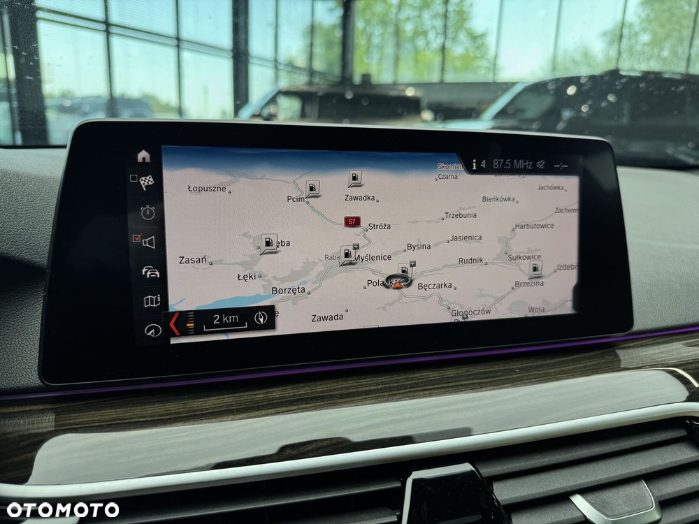 BMW Seria 5 530i xDrive M Sport sport - 30