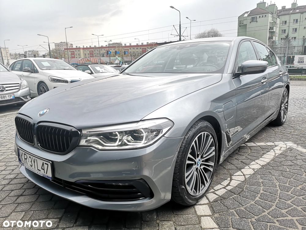 BMW Seria 5 530e iPerformance - 1