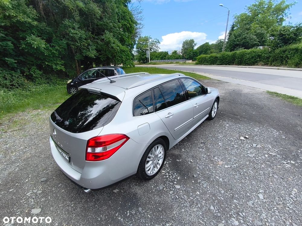 Renault Laguna dCi 150 FAP GT - 10