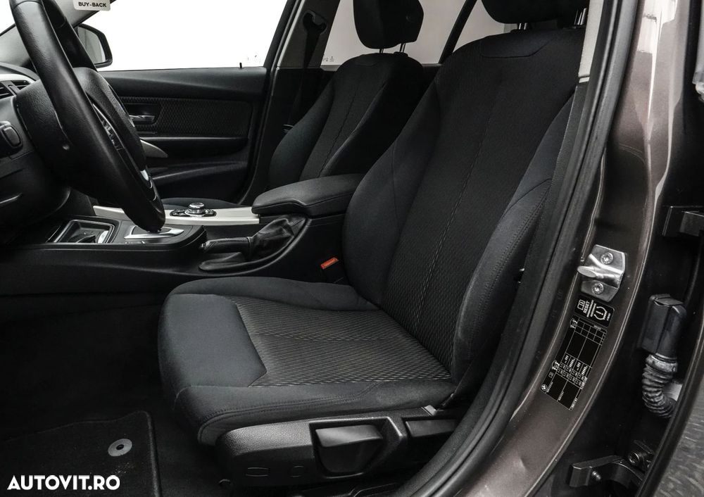 BMW Seria 3 - 14