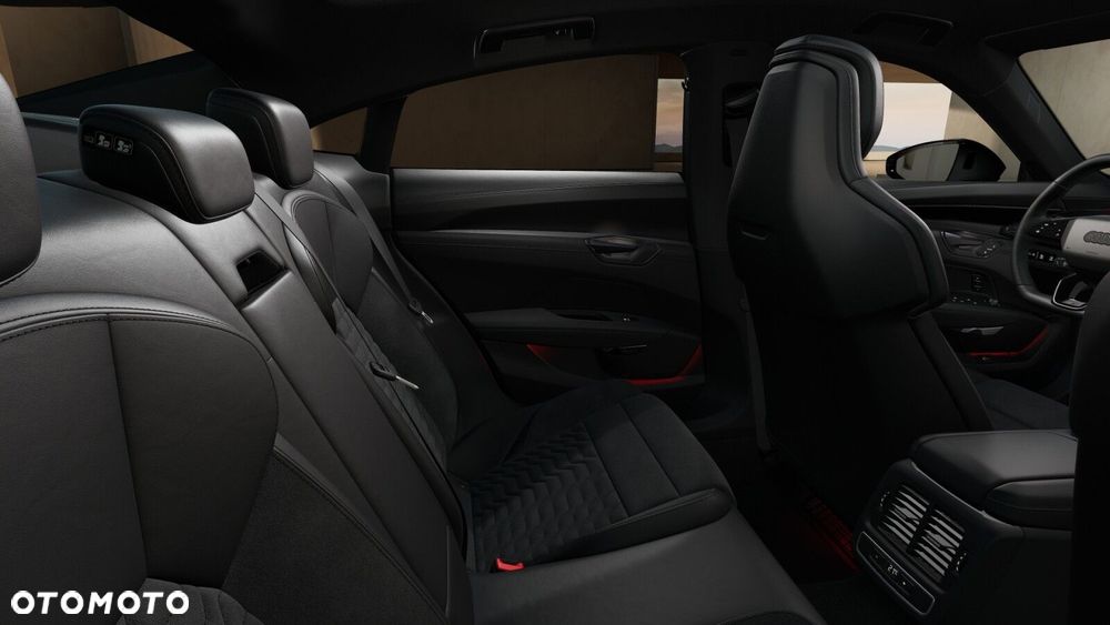Audi e-tron GT - 13