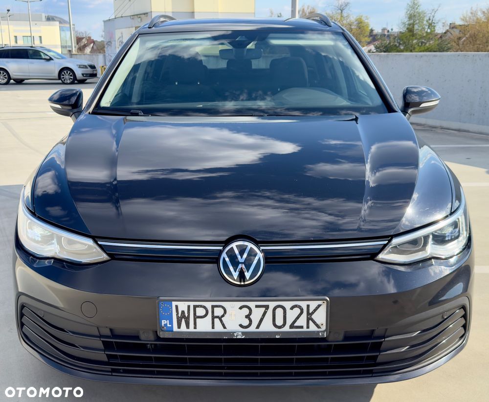Volkswagen Golf - 6