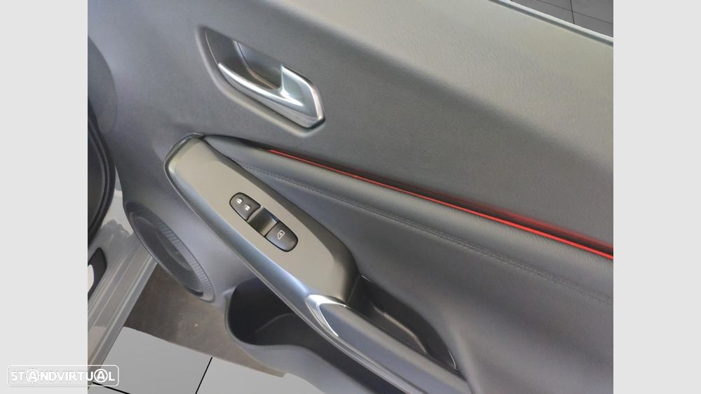 Nissan Juke 1.0 DIG-T N-Connecta Two Tone DCT - 19