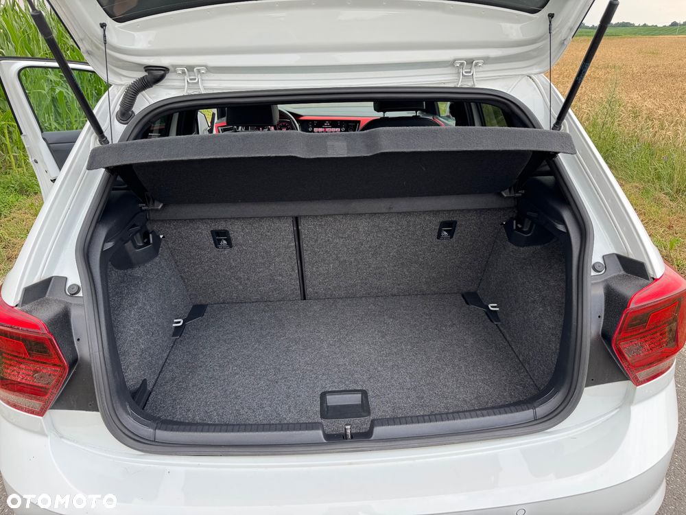 Volkswagen Polo 2.0 TSI DSG GTI - 25