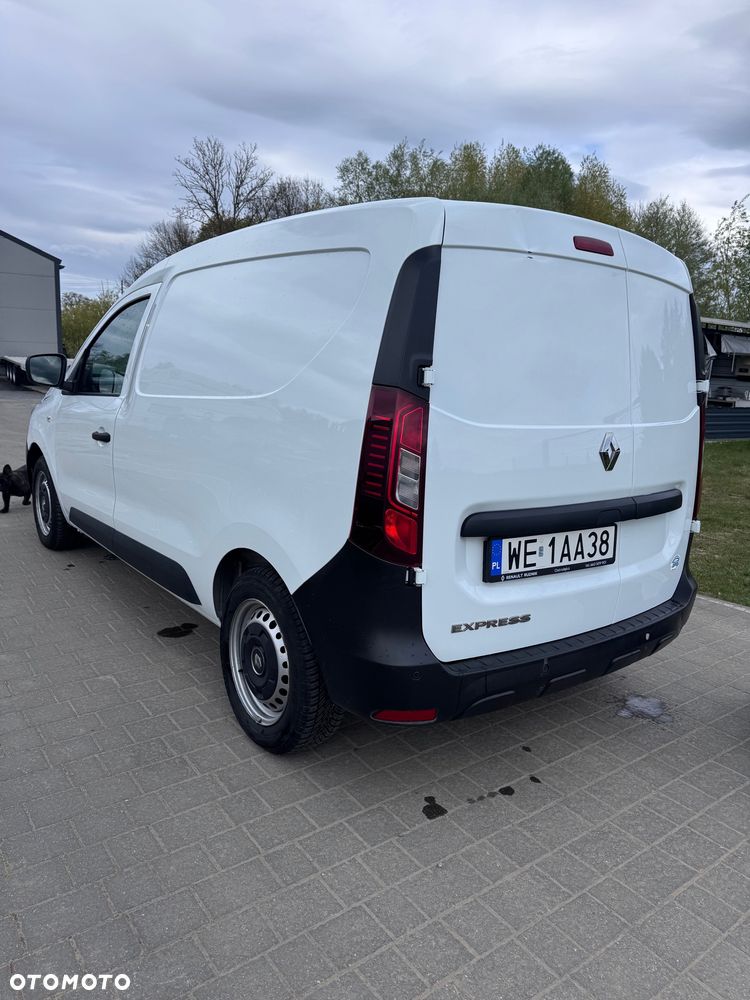Renault EXPRESS - 4