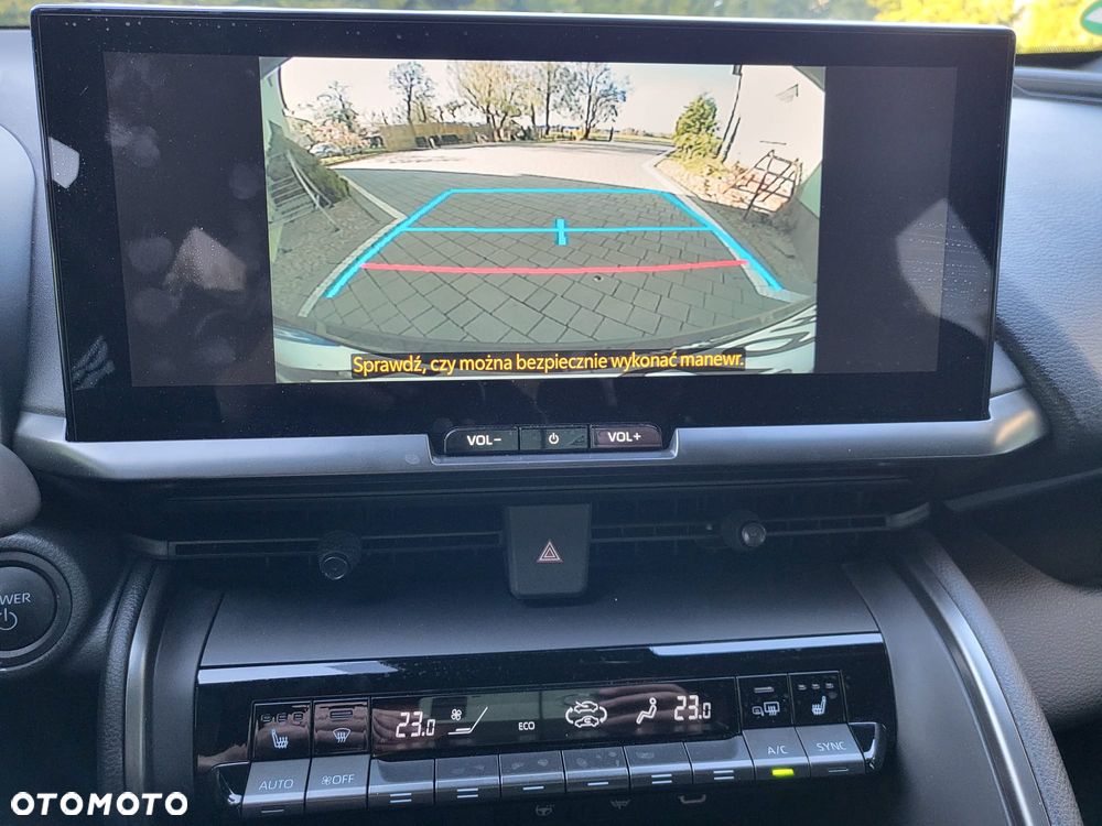 Toyota C-HR 1.8 Hybrid Team Deutschland - 4