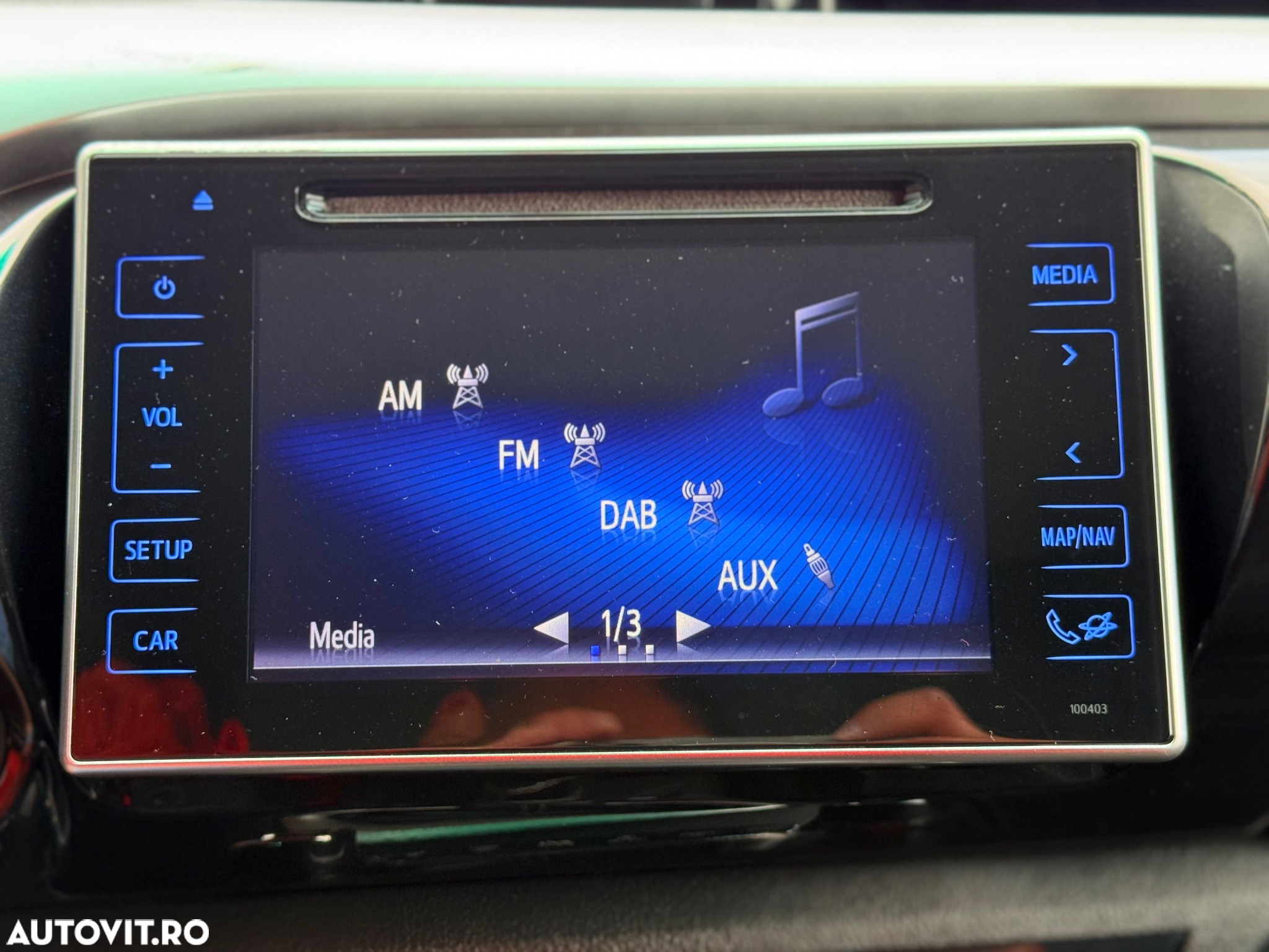 Toyota Hilux 2.4D 150CP 4x4 Double Cab 6MT Comfort - 25