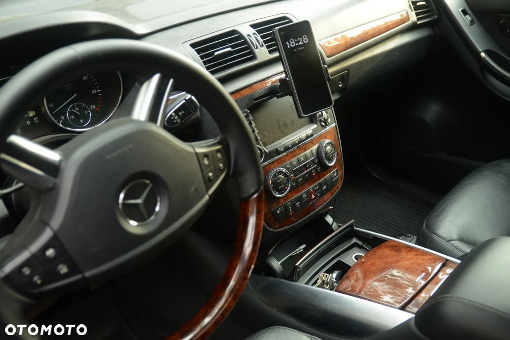 Mercedes-Benz Klasa R 500 L 4-Matic - 18