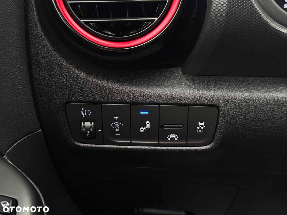 Hyundai Kona - 40