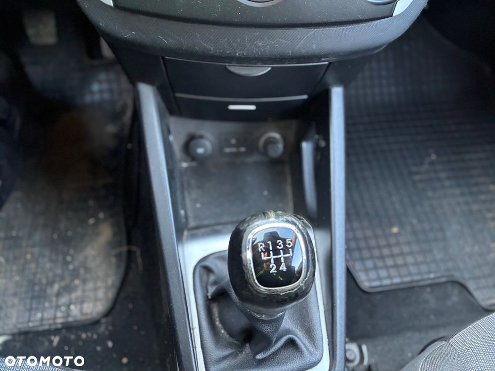 Kia Ceed 1.4 CVVT Attract - 13