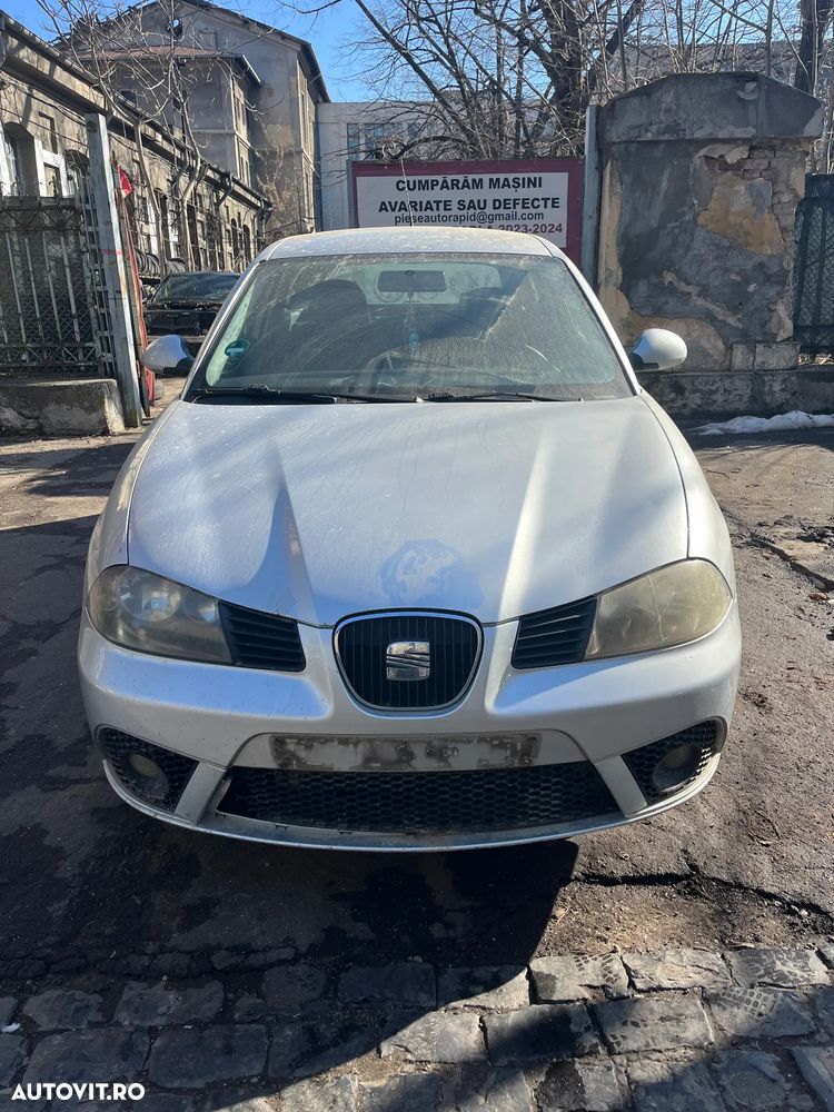 Dezmembrez Seat Ibiza 6L coupe facelift gri argintiu 2007 1,4 benzina BXW - 1