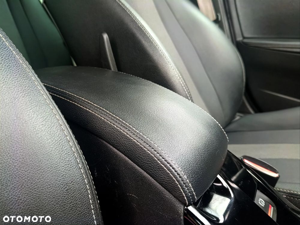 Renault Megane 1.9 dCi Bose Edition - 22