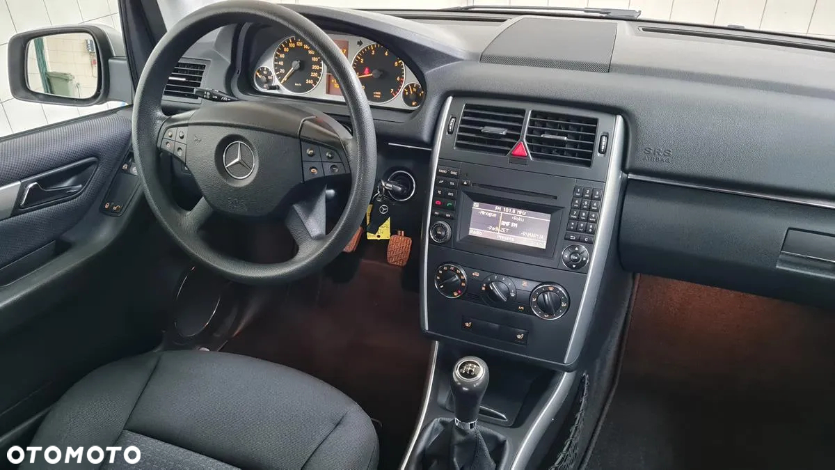 Mercedes-Benz Klasa B 170 NGT BlueEFFICIENCY - 19