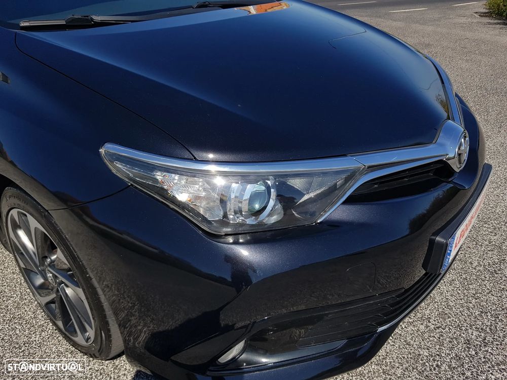 Toyota Auris Touring Sports 1.4 D-4D C.+P.Techo+P.Sport - 57