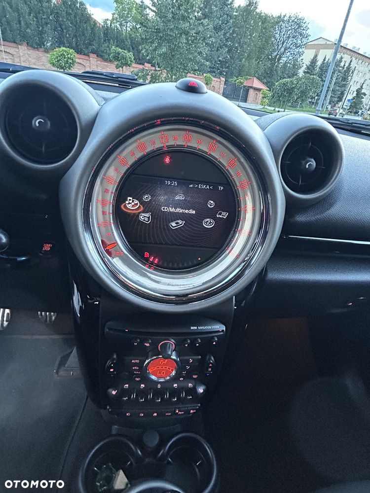 MINI Countryman Cooper SD ALL4 - 29