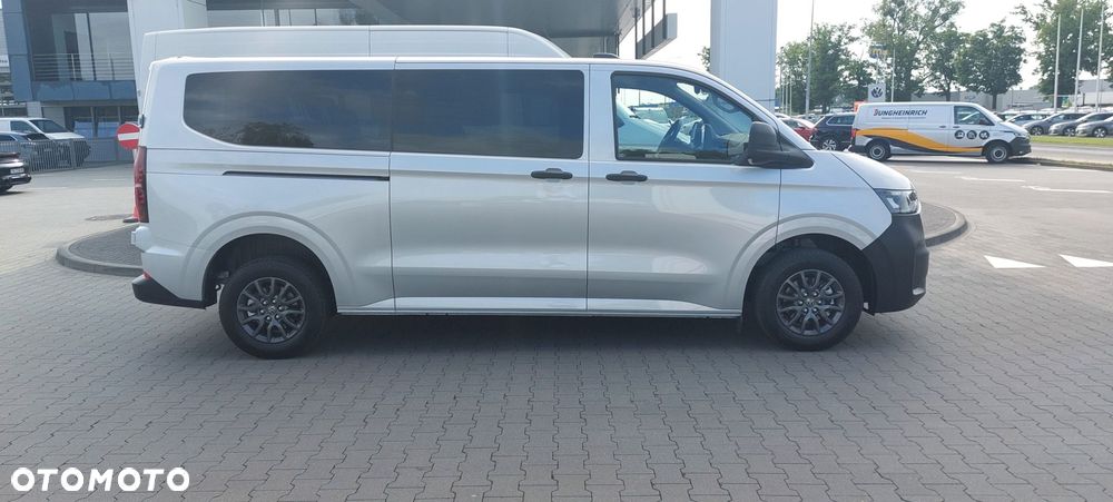 Volkswagen Caravelle - 3