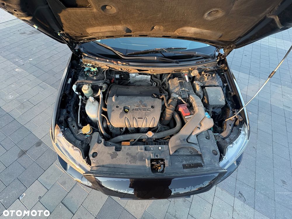 Mitsubishi Lancer - 11