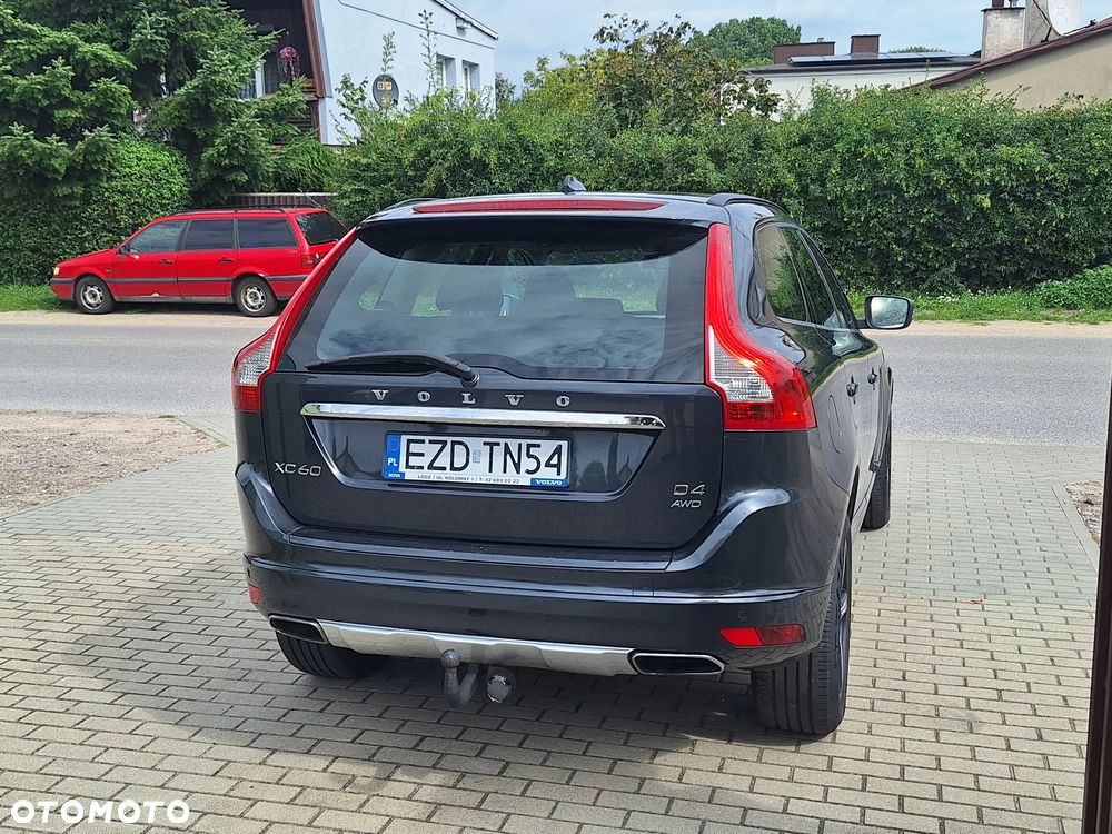 Volvo XC 60 2.4D AWD Momentum - 22