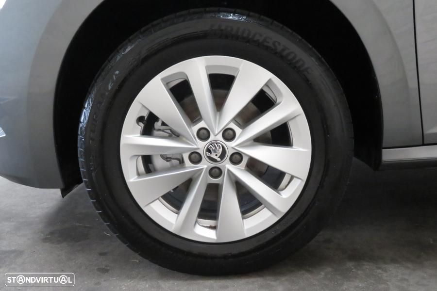 Skoda Kamiq 1.0 TSI Ambition - 25