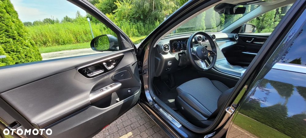 Mercedes-Benz Klasa C 200 d mHEV Avantgarde - 32