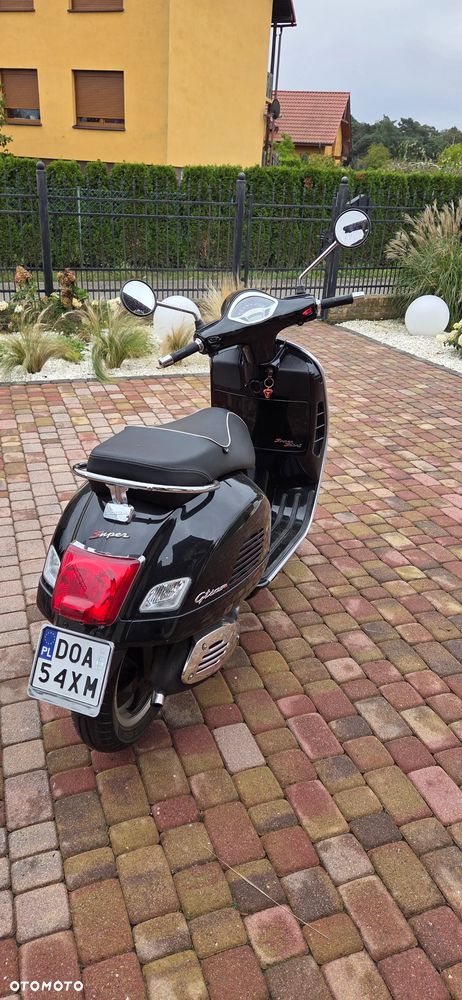 Piaggio Vespa - 3