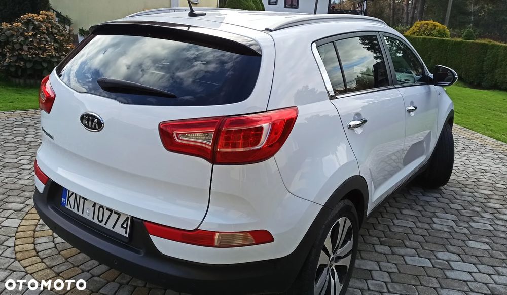 Kia Sportage 2.0 L - 5