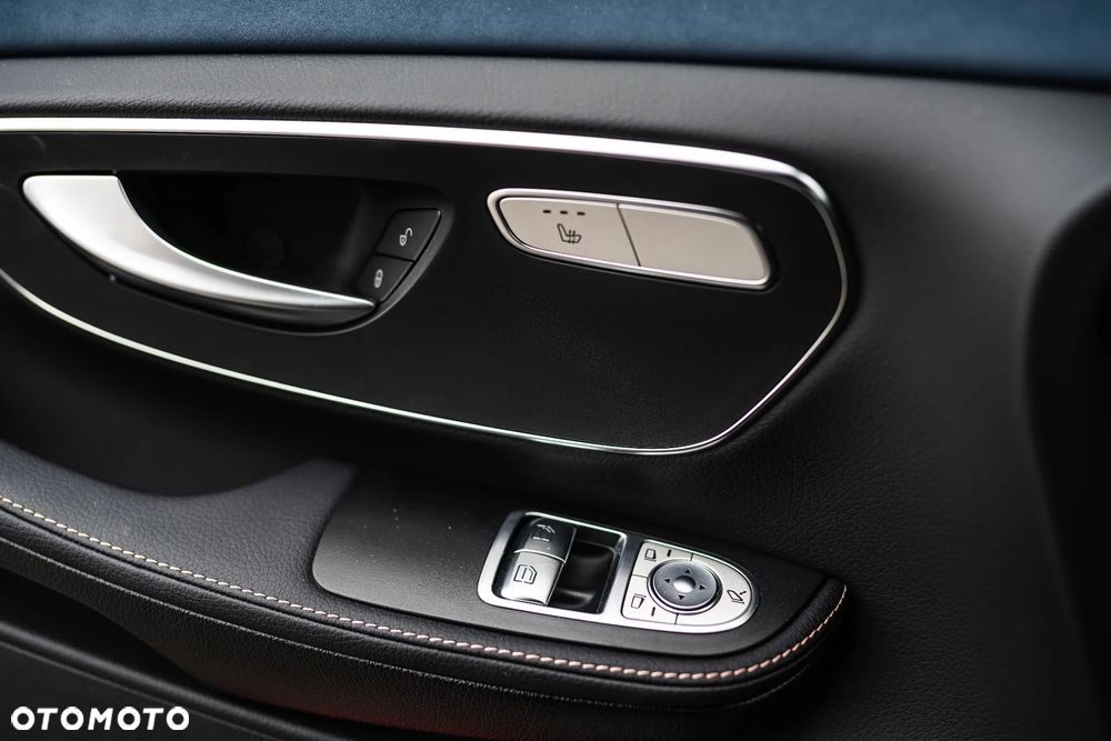 Mercedes-Benz EQV 300 90kWh - 10