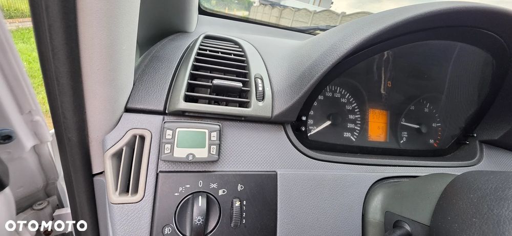 Mercedes-Benz VITO 111 Cdi - 16