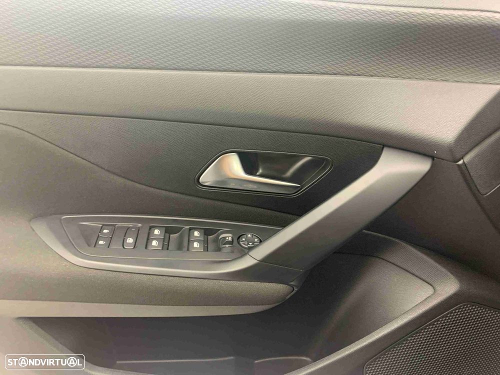 Peugeot 308 SW 1.2 Hybrid Style e-DCS6 - 11