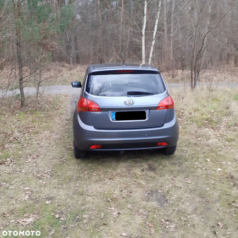 Kia Venga 1.4 CVVT Vision - 6