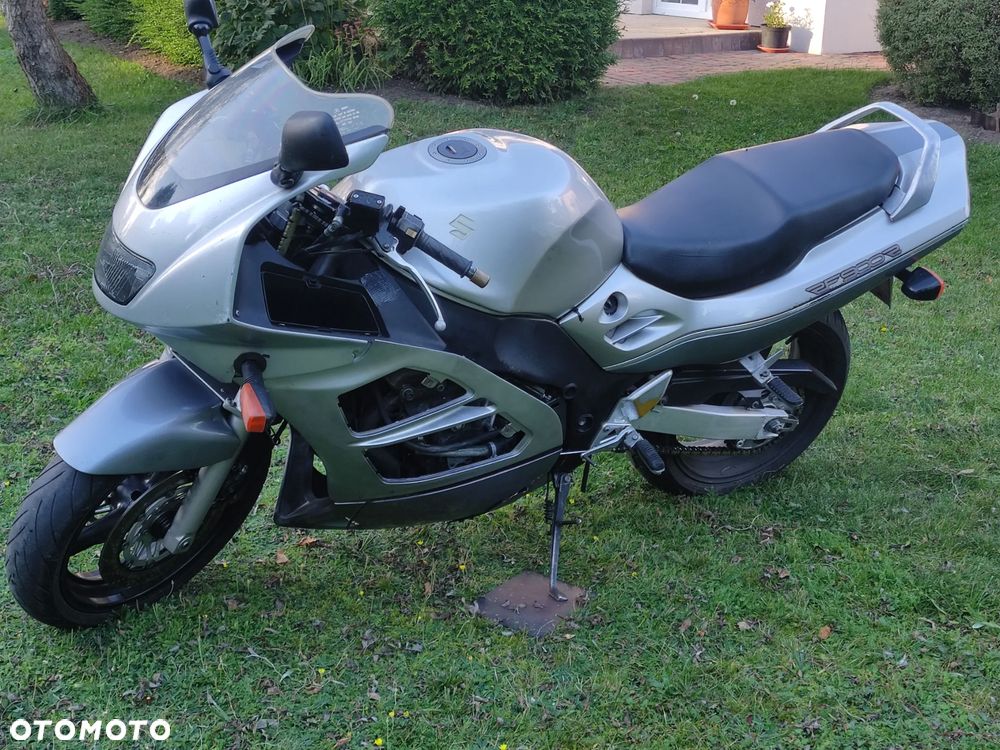Suzuki RF - 3