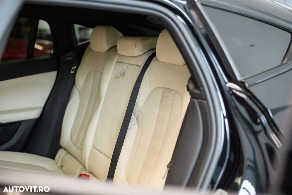 BMW X6 xDrive40d AT MHEV - 8