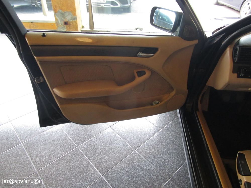 BMW 320 d Navigator II - 9