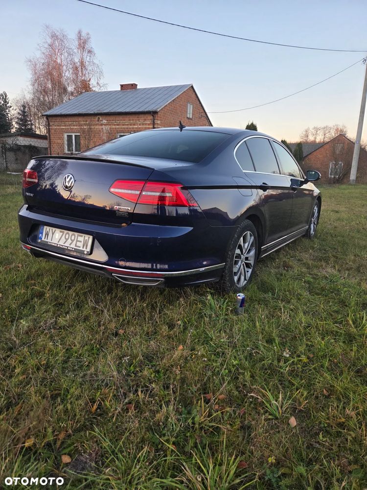 Volkswagen Passat - 5