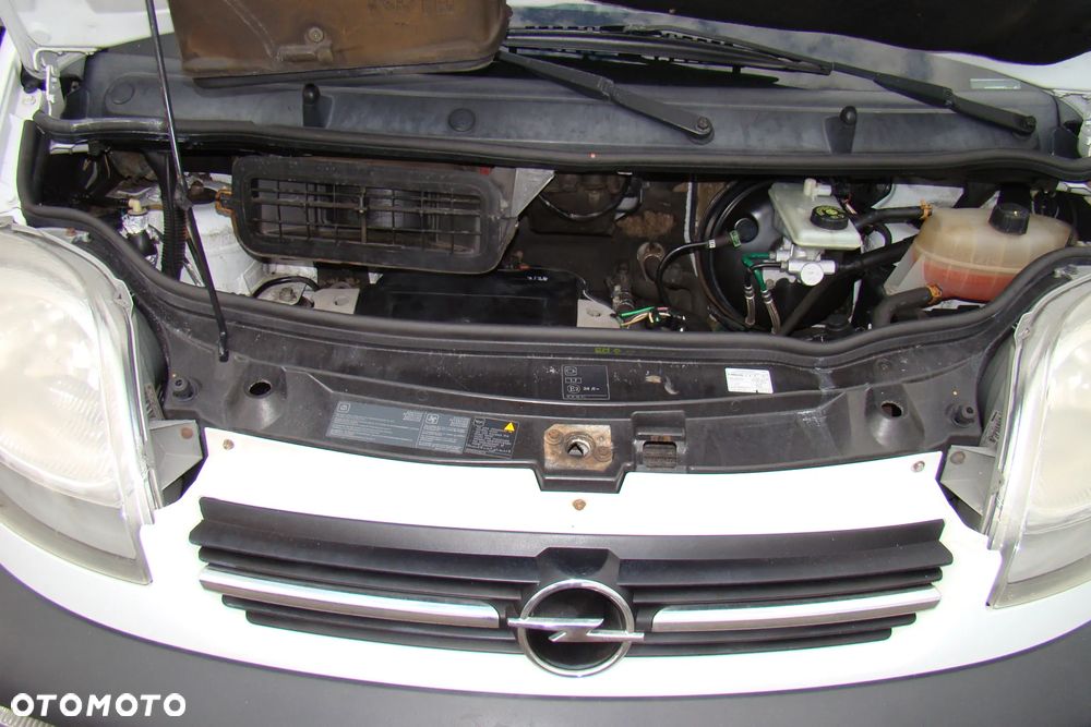 Opel Vivaro - 13
